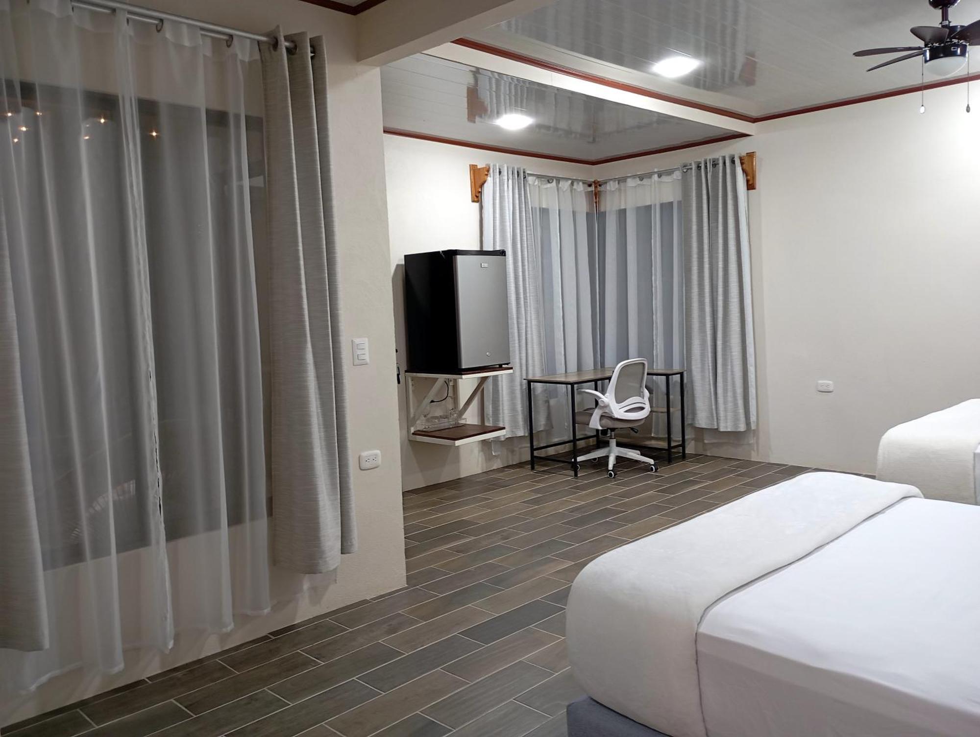 Villas Lux Arenal La Fortuna ภายนอก รูปภาพ
